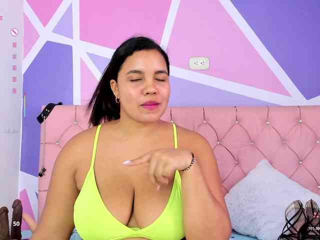 AngieCandy webcam