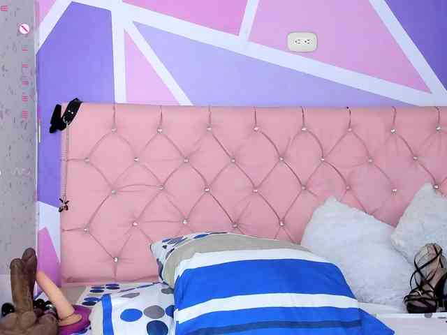 AngieCandy