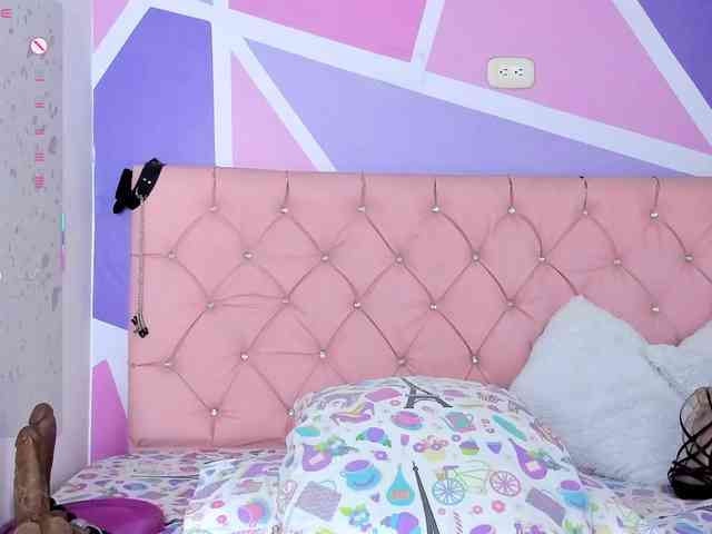 AngieCandy
