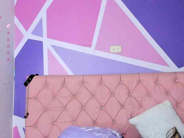 AngieCandy webcam