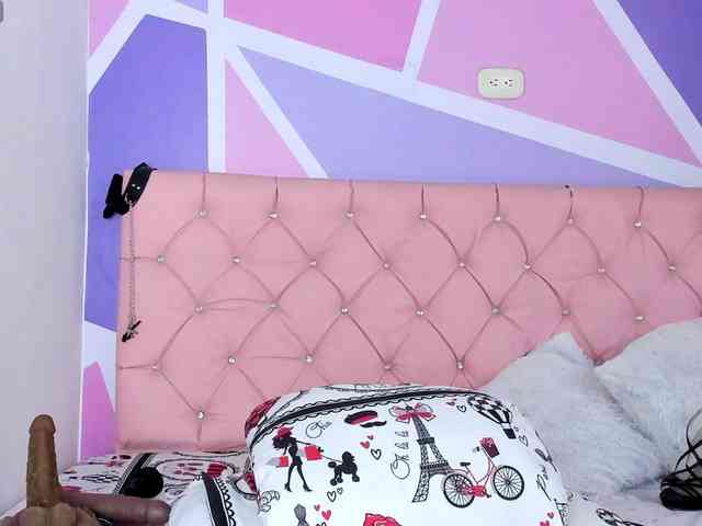 AngieCandy webcam