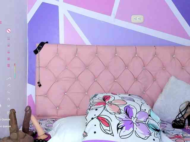 Model: AngieCandy