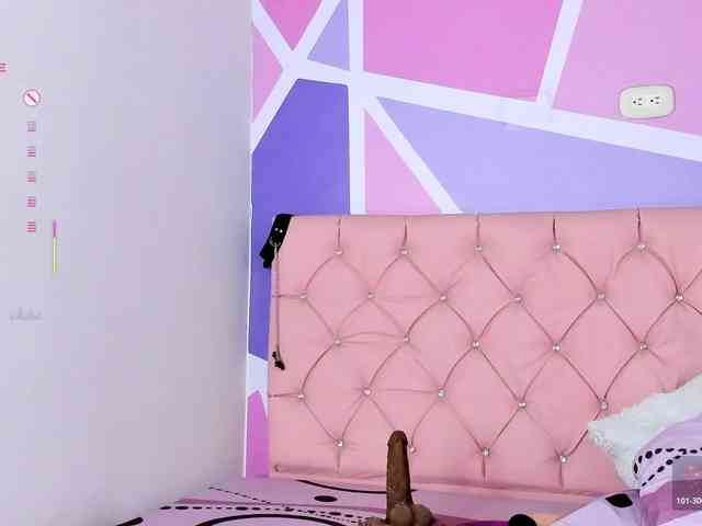 AngieCandy webcam