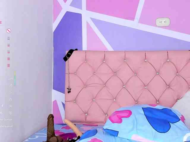 AngieCandy