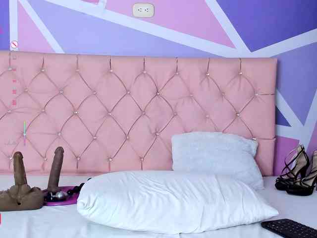 AngieCandy webcam