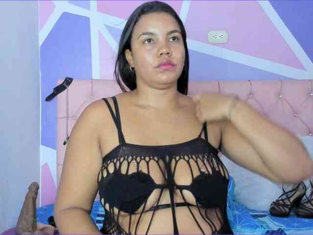 AngieCandy