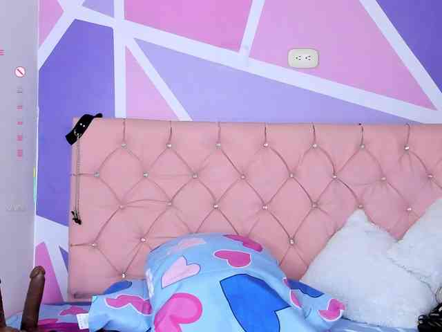 AngieCandy