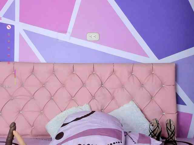 AngieCandy