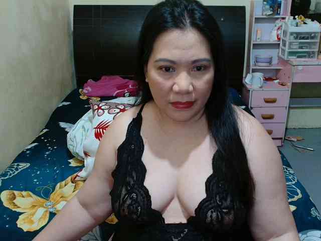 Ellaine08 webcam