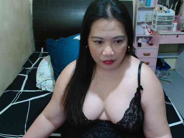 Ellaine08 webcam