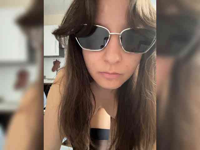 Lilbut webcam
