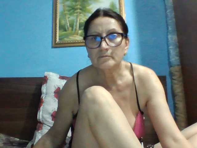 SexyEstelle live cam on BongaCams