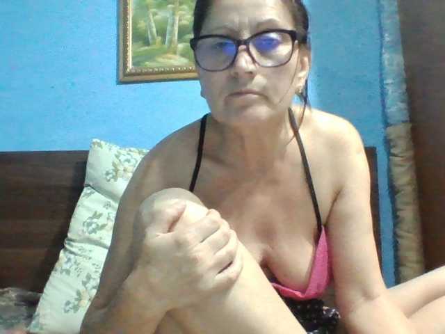 SexyEstelle live cam on BongaCams
