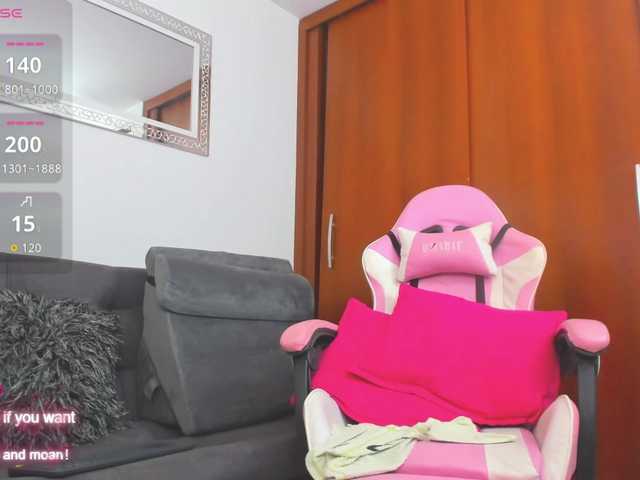 MarianaReyes's BongaCams show and profile