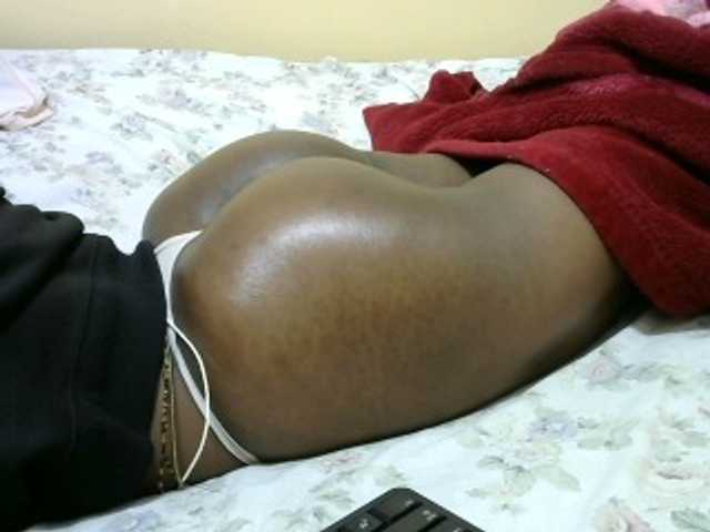 Cutesweetness live cam on BongaCams