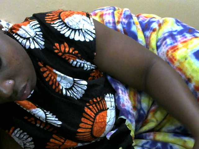 Cutesweetness live cam on BongaCams