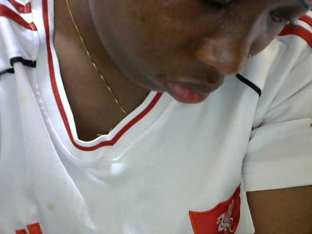 Cutesweetness live cam on BongaCams