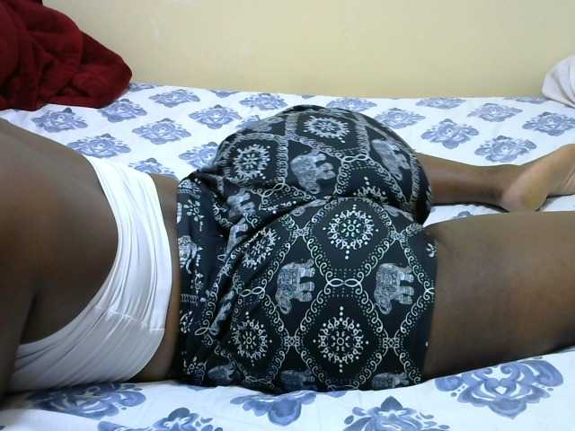 Cutesweetness live cam on BongaCams