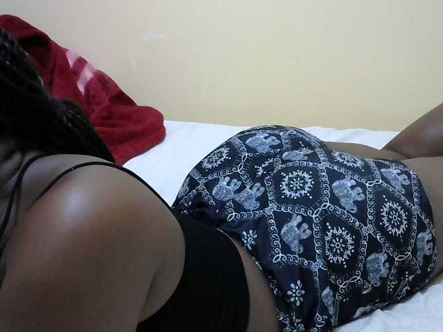 Cutesweetness live cam on BongaCams