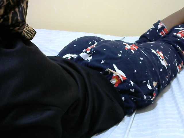 Cutesweetness live cam on BongaCams