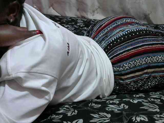 Cutesweetness webcam