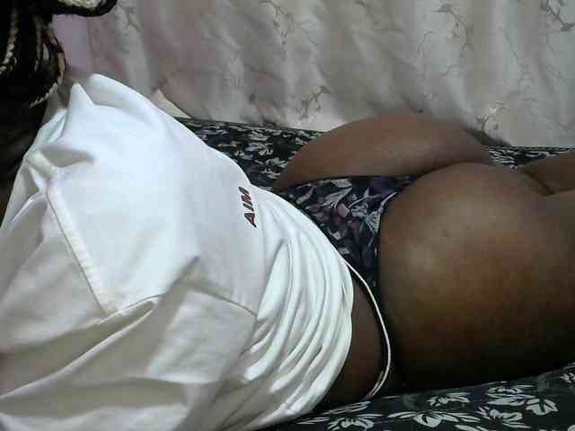 Cutesweetness webcam