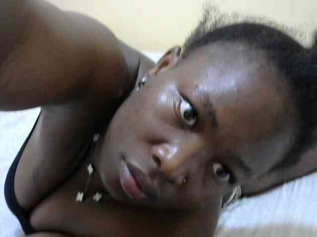 Cutesweetness webcam