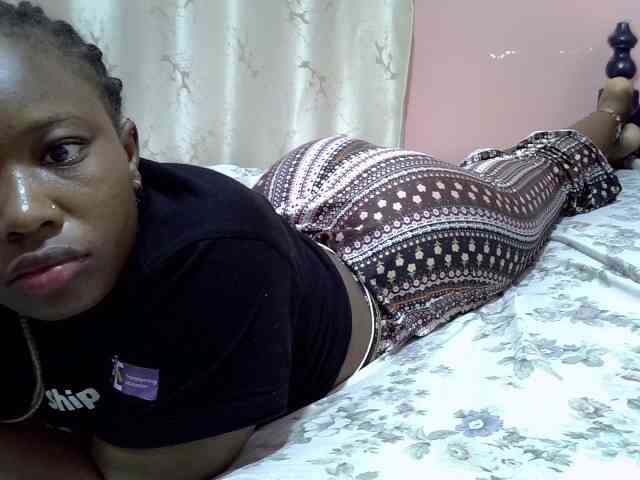 Cutesweetness webcam