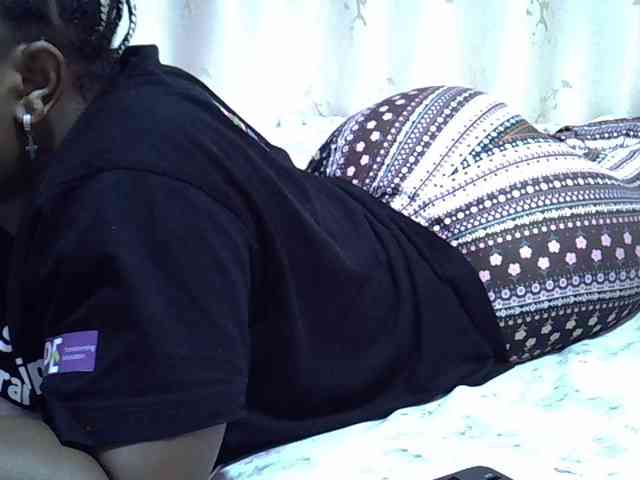 Cutesweetness webcam