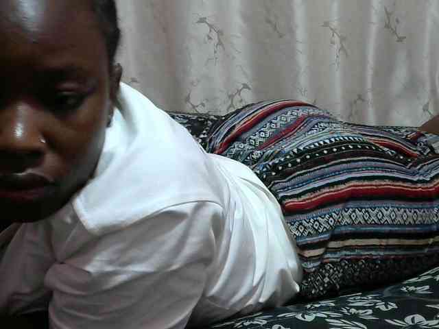 Cutesweetness webcam