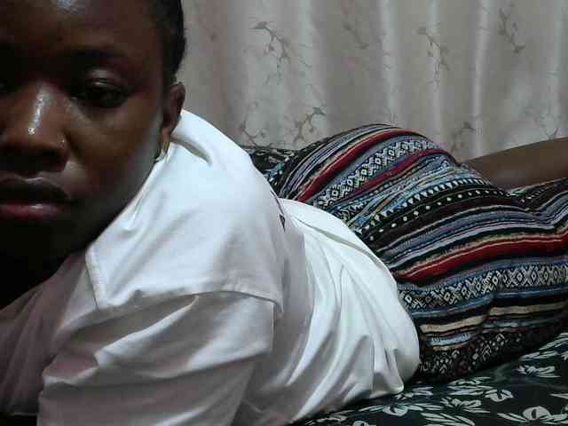 Cutesweetness webcam