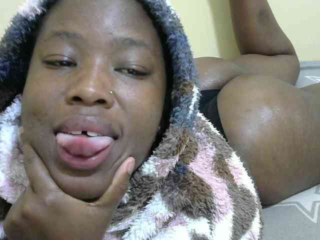 Cutesweetness webcam