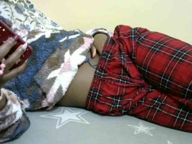 Cutesweetness webcam