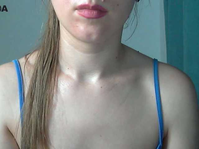 Lolakisss preview