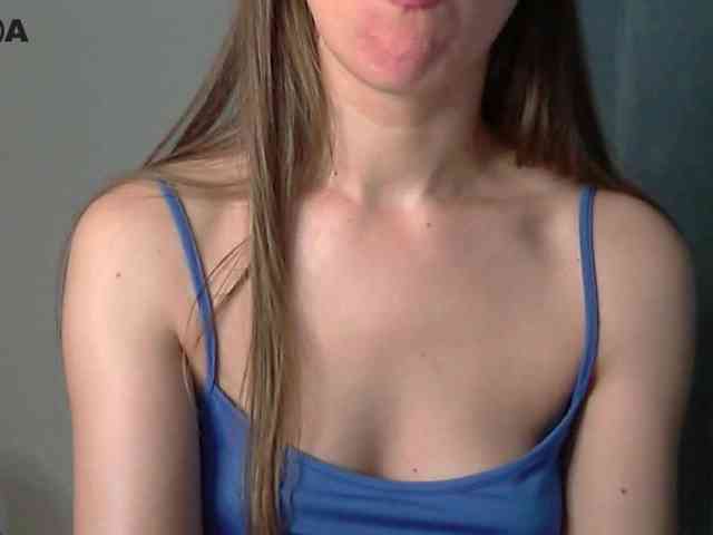 Lolakisss webcam