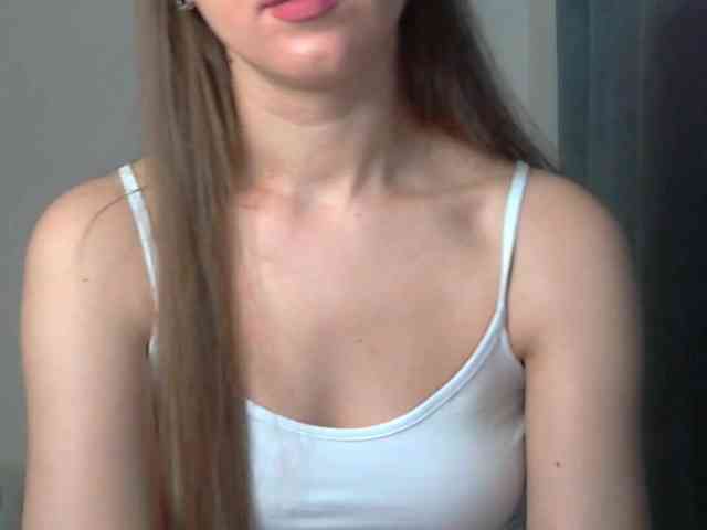 Lolakisss webcam