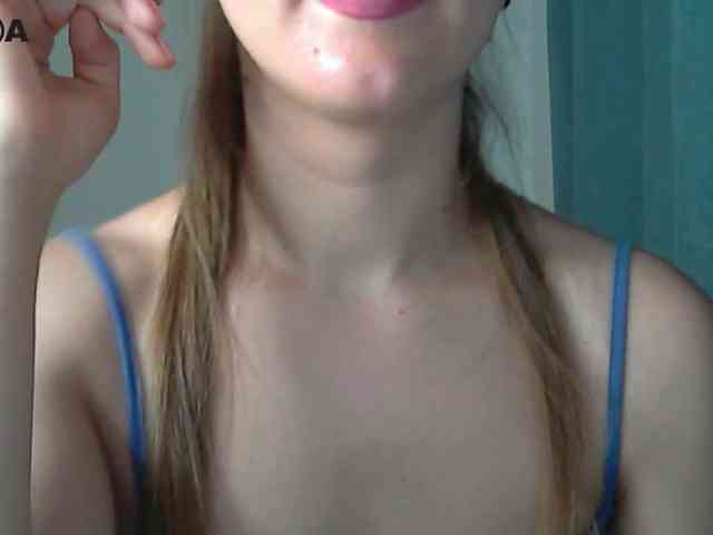 Lolakisss webcam