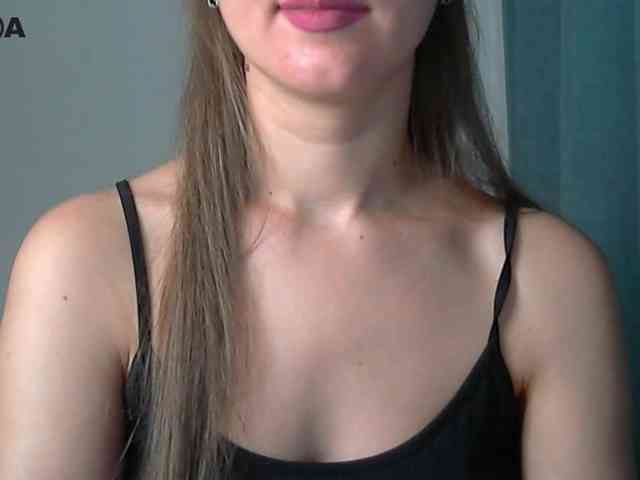 Lolakisss webcam