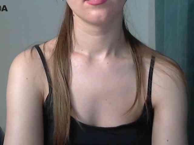 Lolakisss webcam