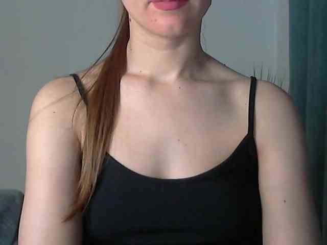 Lolakisss webcam