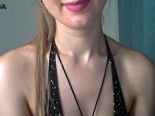 Lolakisss webcam
