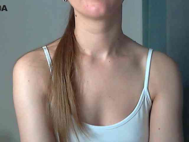 Lolakisss webcam