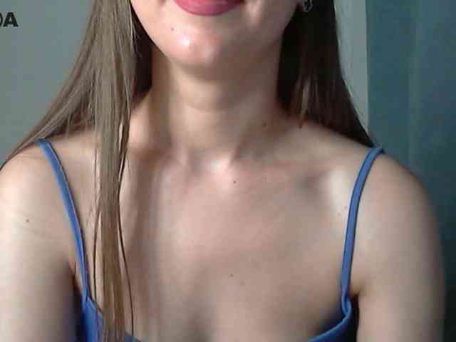 Lolakisss webcam
