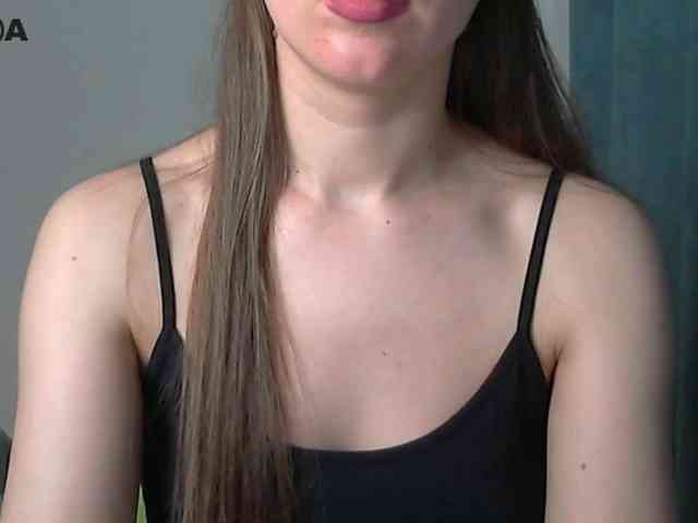 Lolakisss webcam