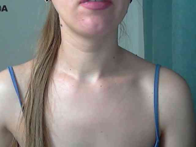 Lolakisss webcam