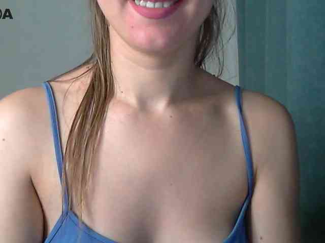 Lolakisss webcam