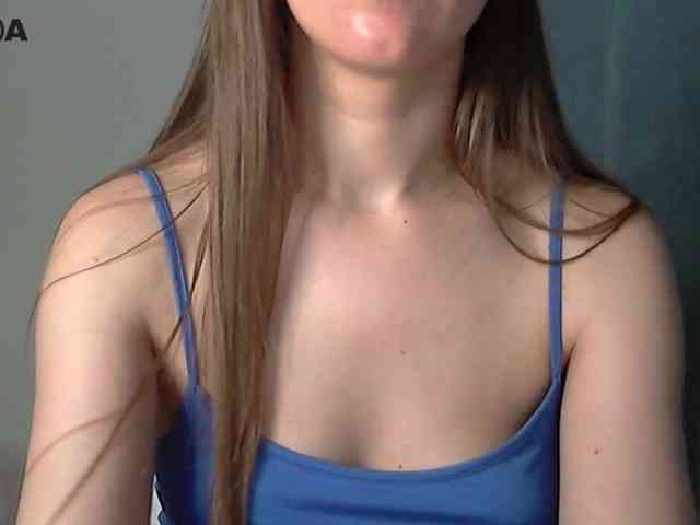 Lolakisss webcam