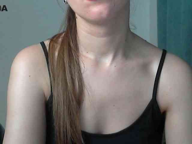 Lolakisss webcam