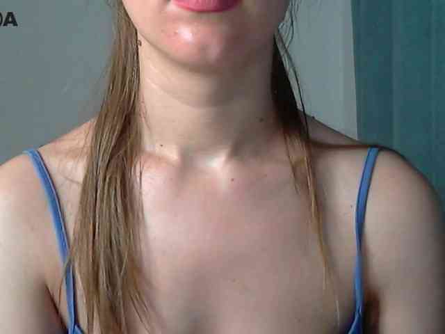Lolakisss webcam