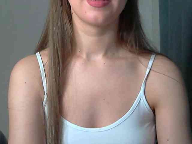 Lolakisss webcam